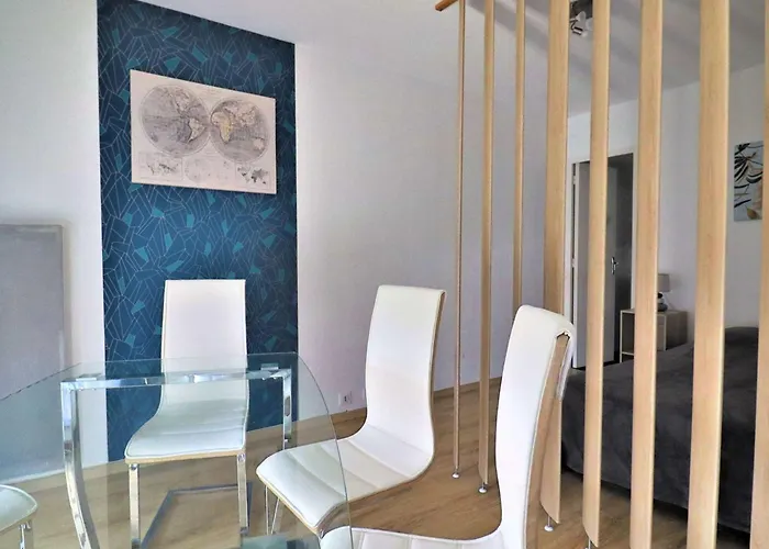 Apartment Renove Avec Terrasse A - Fr-1-494-206 Royan